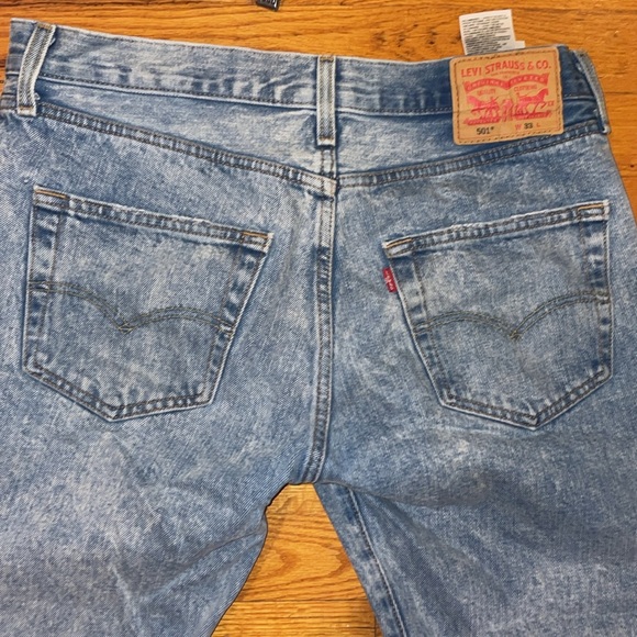 Men’s cutoff Levi’s shorts - Picture 4 of 4